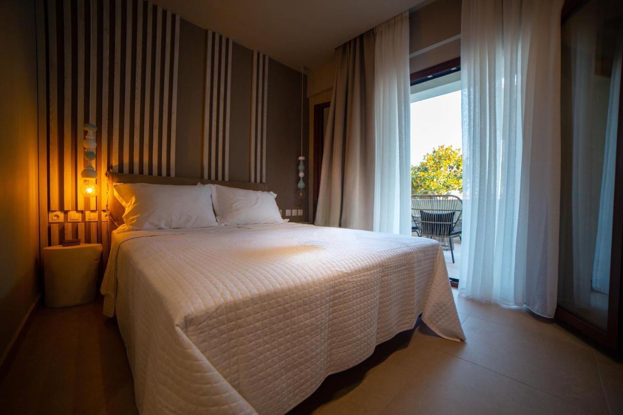 Rigas Supreme Hospitality Aparthotel Афитос Екстериор снимка